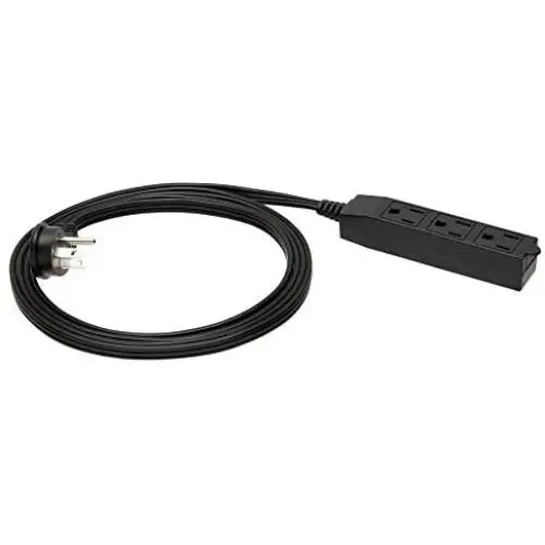 Amazon Basics Flat Plug Grounded Indoor Extension Cord with 3 Outlets, Black, 8 Foot