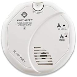 First Alert Powered Alarm SCO5CN Combination Smoke and Carbon Monoxide Detector, Battery Operated, 1 Pack, White