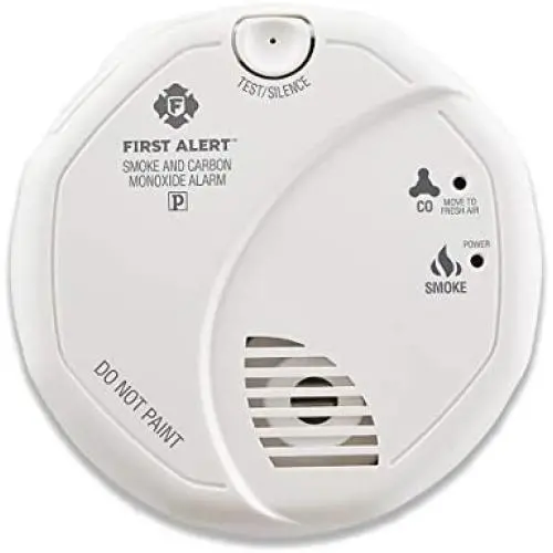First Alert Powered Alarm SCO5CN Combination Smoke and Carbon Monoxide Detector, Battery Operated, 1 Pack, White