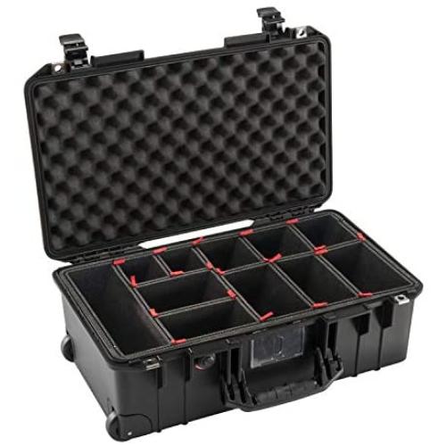 Pelican Air 1535 Case With TrekPak Dividers (Black)