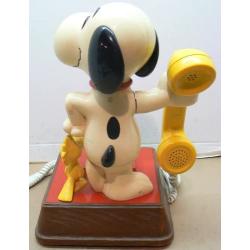 SNOOPY AND WOODSTOCK PHONE PUSH BUTTON DATED 1976