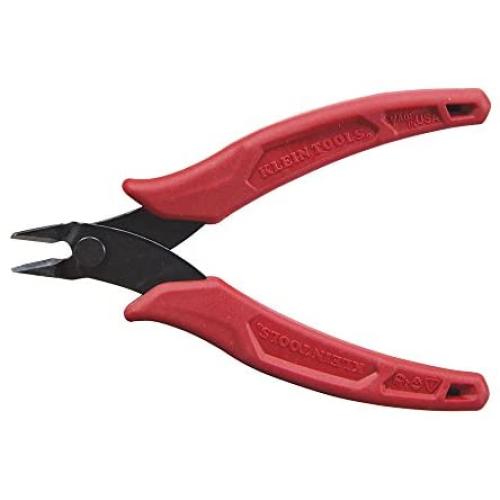 Klein Tools D275-5 Pliers, Diagonal Cutting Pliers with Precision Flush Cutter is Light and Ultra-Slim for Work in Confined Areas, 5-Inch