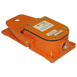 SSC Controls GX500-MO Foot Switch, No Guard/Shield, Electrical, Momentary Action, Heavy Duty, Single Pedal, Industrial, SPDT