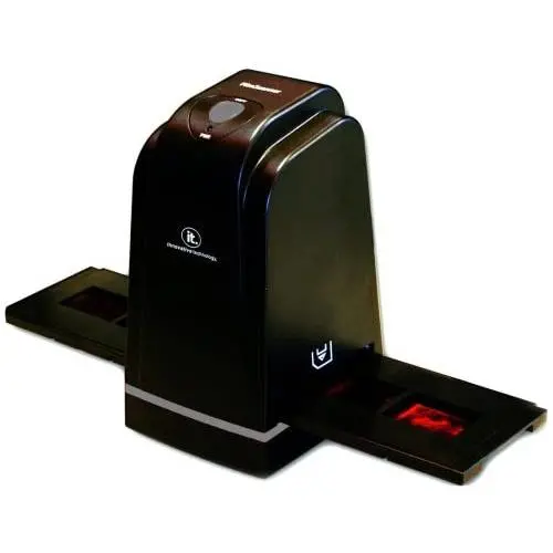 Innovative Technology 35mm Negative and Slide Converter to PC