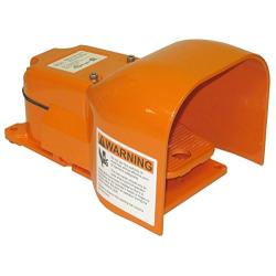 SSC Controls G500-MO Foot Switch, Heavy Duty, Made in USA, Electrical, Momentary Action, Single Pedal, Industrial, UL, CSA, Replaces 531-SWH, SPDT, 20 Amp