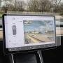 Tesla Model Y Model 3 Matte Screen Protector Anti-Glare Anti-Fingerprint 15'' Center Control Touchscreen Car Navigation Touch Tempered Glass Screen Protector for Tesla Model Y Model 3 Accessories